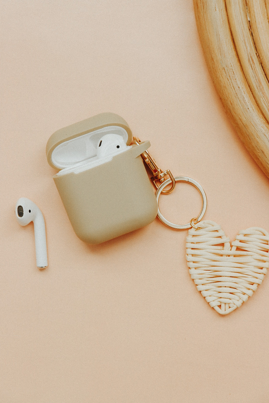 Rattan Heart Keychain